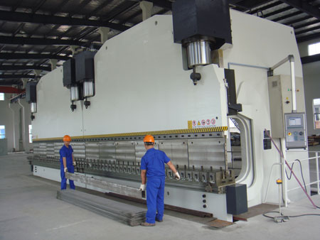 折彎機(jī) 折彎機(jī)